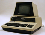 Small commodore cbm 3032 front